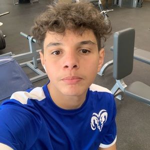 Meet your Posher, Idir